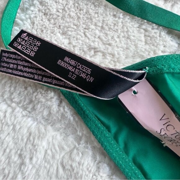 Victoria's Secret | "Deepest Green" V-String Panties | Size Large - Picture 6 of 7